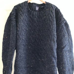 GAP Cable knit sweater
